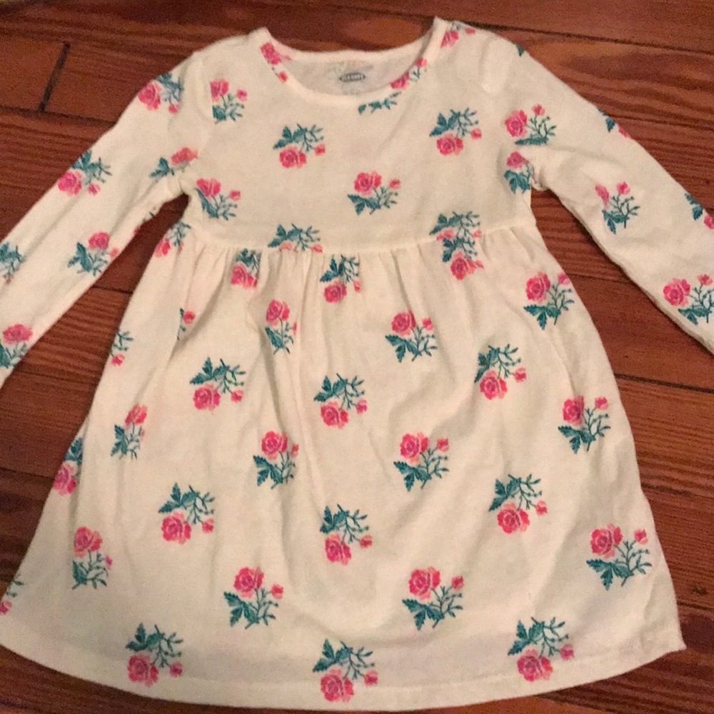 Bundle of baby girl floral dresses - Picture 4 of 5